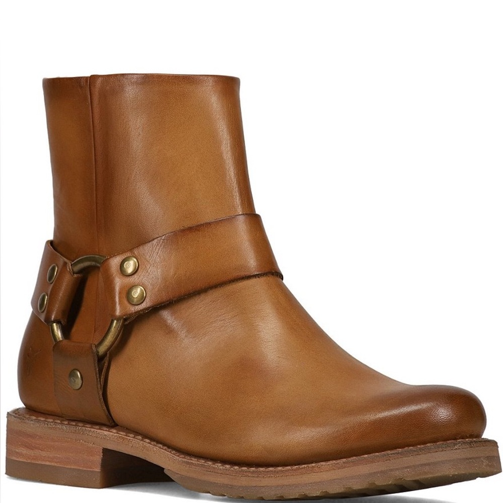 Frye Tan Leather Ankle Boots new but no box size 8
